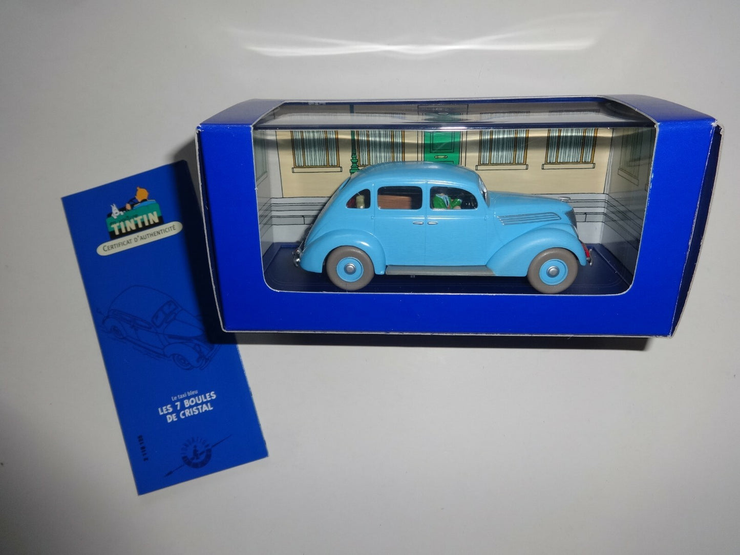 Voiture Tintin N°25 - Le taxi Ford - 2003 -  Neuf - Hergé