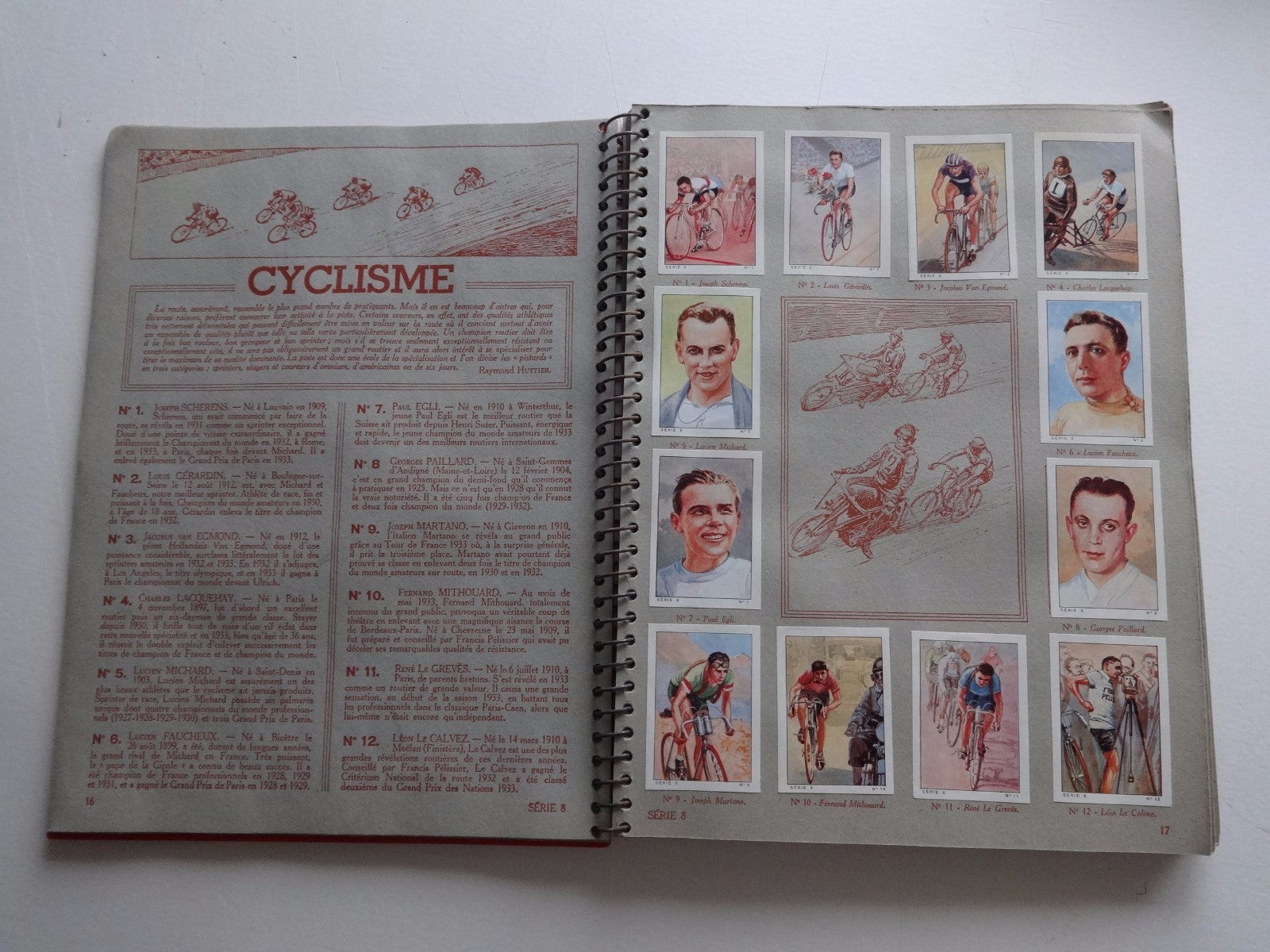 Livre  - Album chromos  Nestlé 1935-1936  - EO- cartonné  -TTBE- RARE !!!