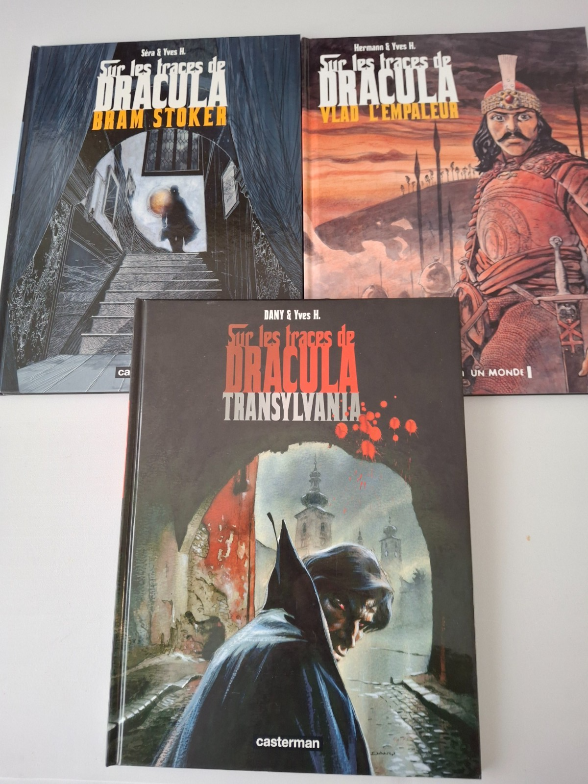 BD - Coffret  Sur les traces de Dracula - 3 volumes -2006 -  TTBE - Hermann-Dany